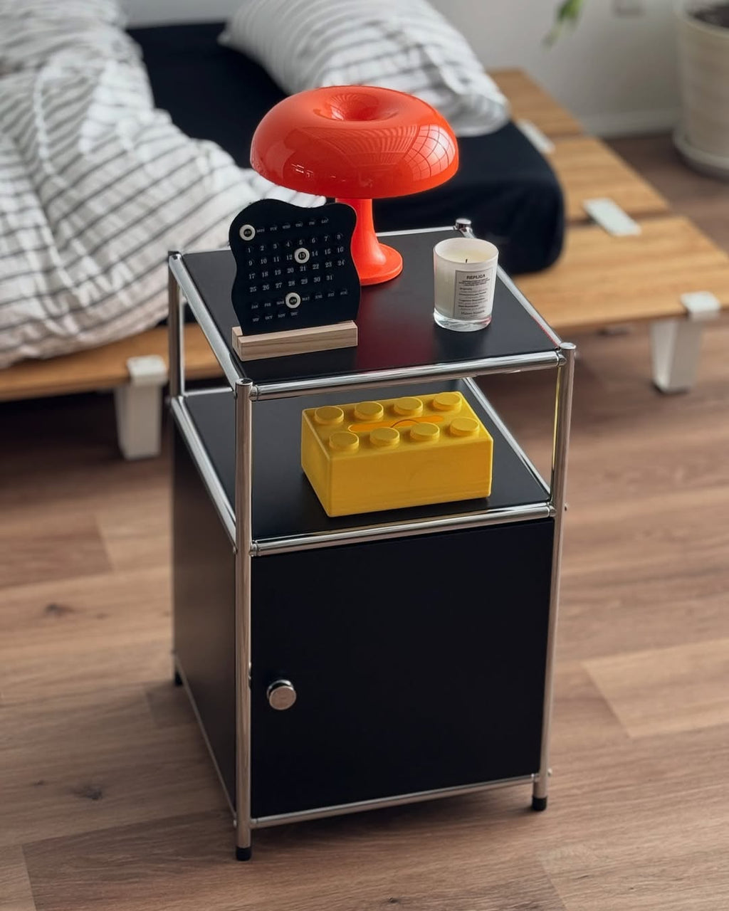 Side Desk
