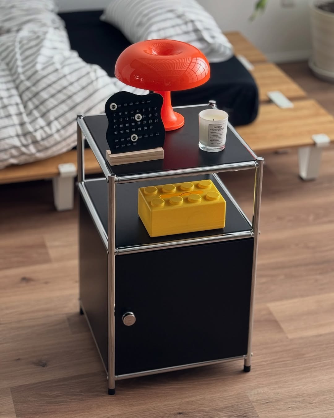 Side Desk